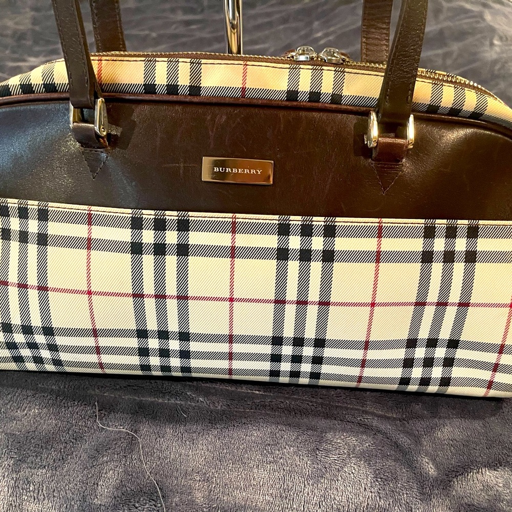 Burberry bag/ Burberry shoulder bag